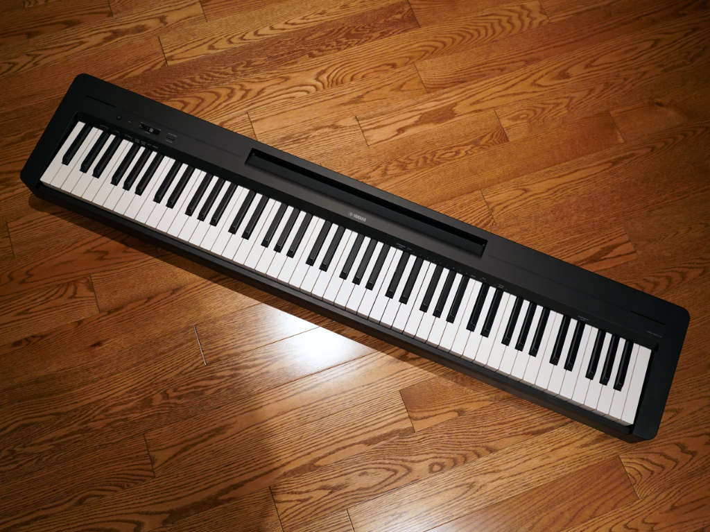Yamaha P-145