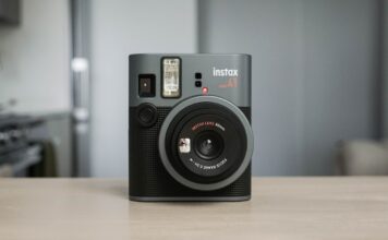 Fujifilm INSTAX MINI 41 instant camera review